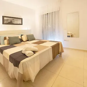 la-ladera-el-medano-beach-apartment.tenerifehoteles.net/